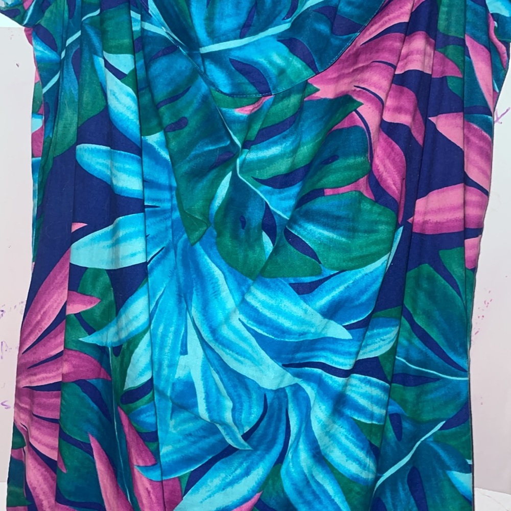 Vintage Floral Hawaiian Dress 🌺